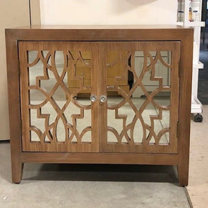 BEAUTIFUL MIRRORED CABINET/WOOD $200