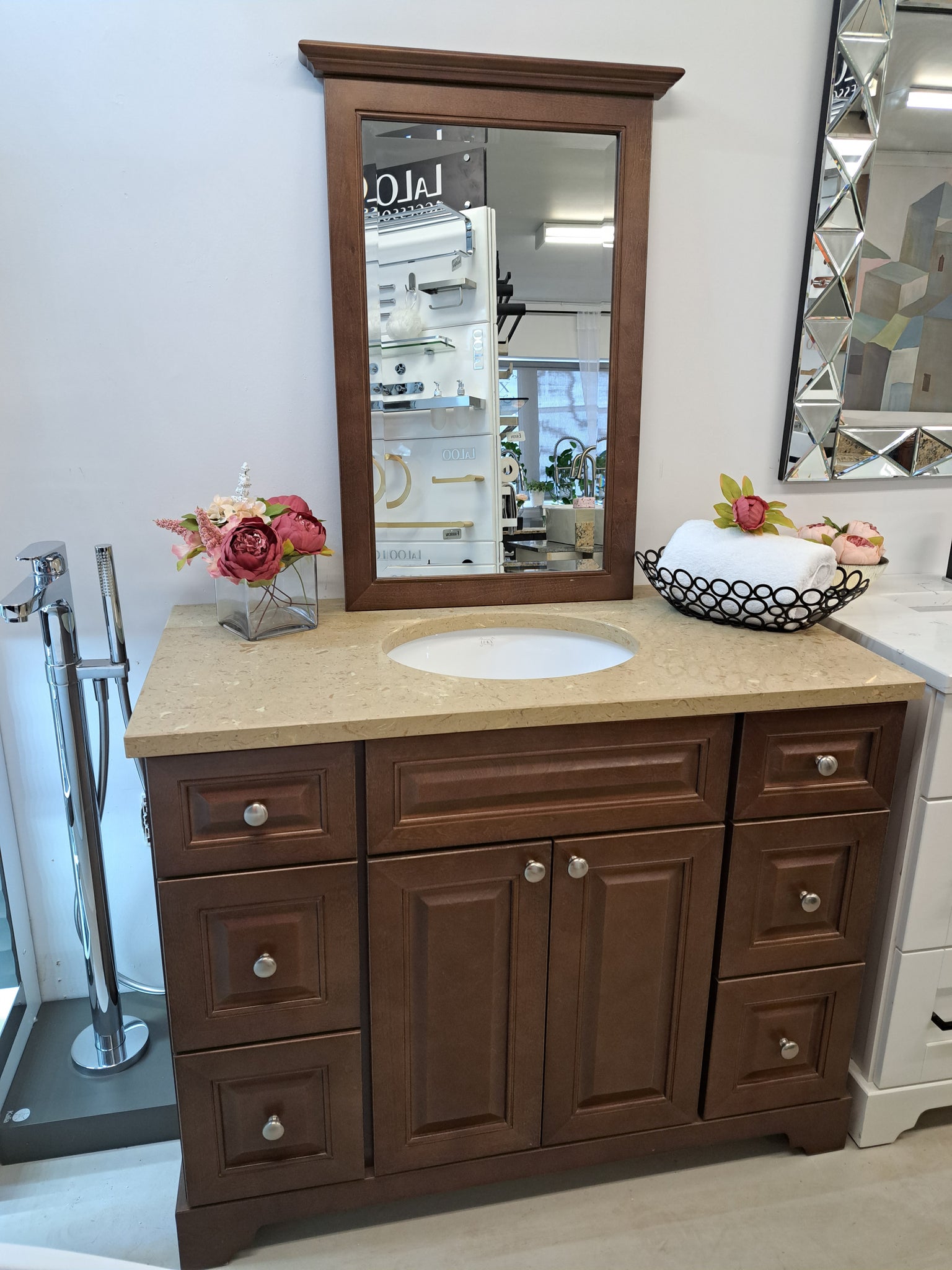VANITY 42" ROYALWOOD WITH QUARTZ TOP AND SINK AND MIRROR $ 900